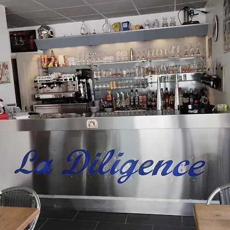 La Diligence Bed & Breakfast 3*