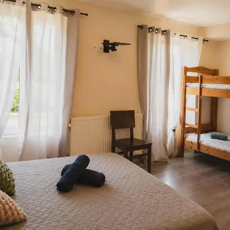 La Diligence Bed and breakfast Lepin-le-Lac