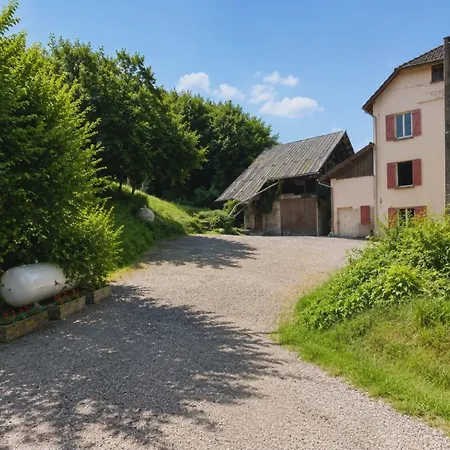 La Diligence Nocleg ze śniadaniem Lepin-le-Lac