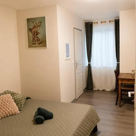 Nocleg ze śniadaniem La Diligence 3*